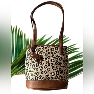 Liz Claiborne Cheetah Print Bag
